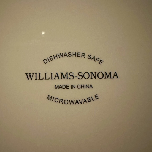 COPY - Williams Sonoma Nutcracker Dinner Plate - Picture 4 of 4